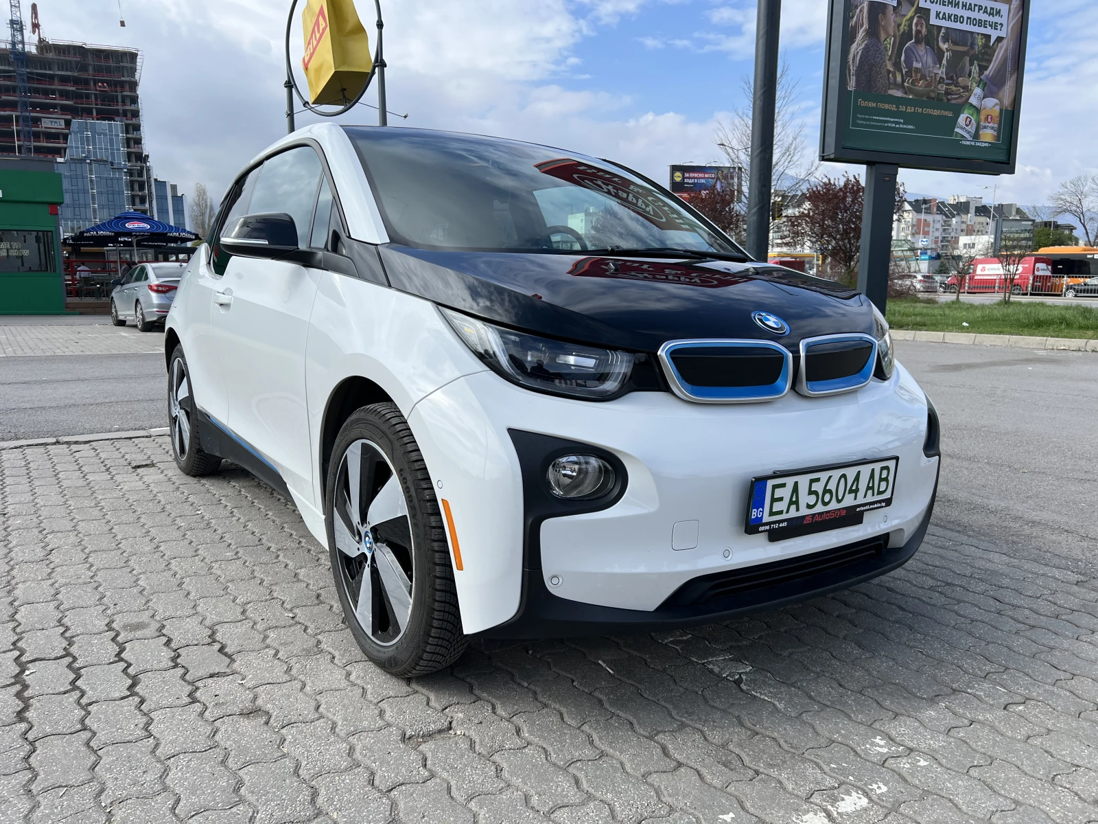 BMW i3 Термопомпа/Подгрев седалки/Keyless/Panorama/Led - изображение 8