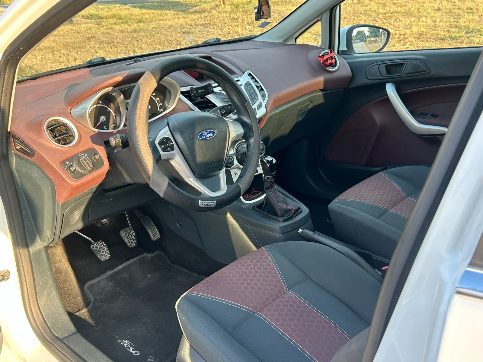 Ford Fiesta 1.25i* Климатроник*  - изображение 8