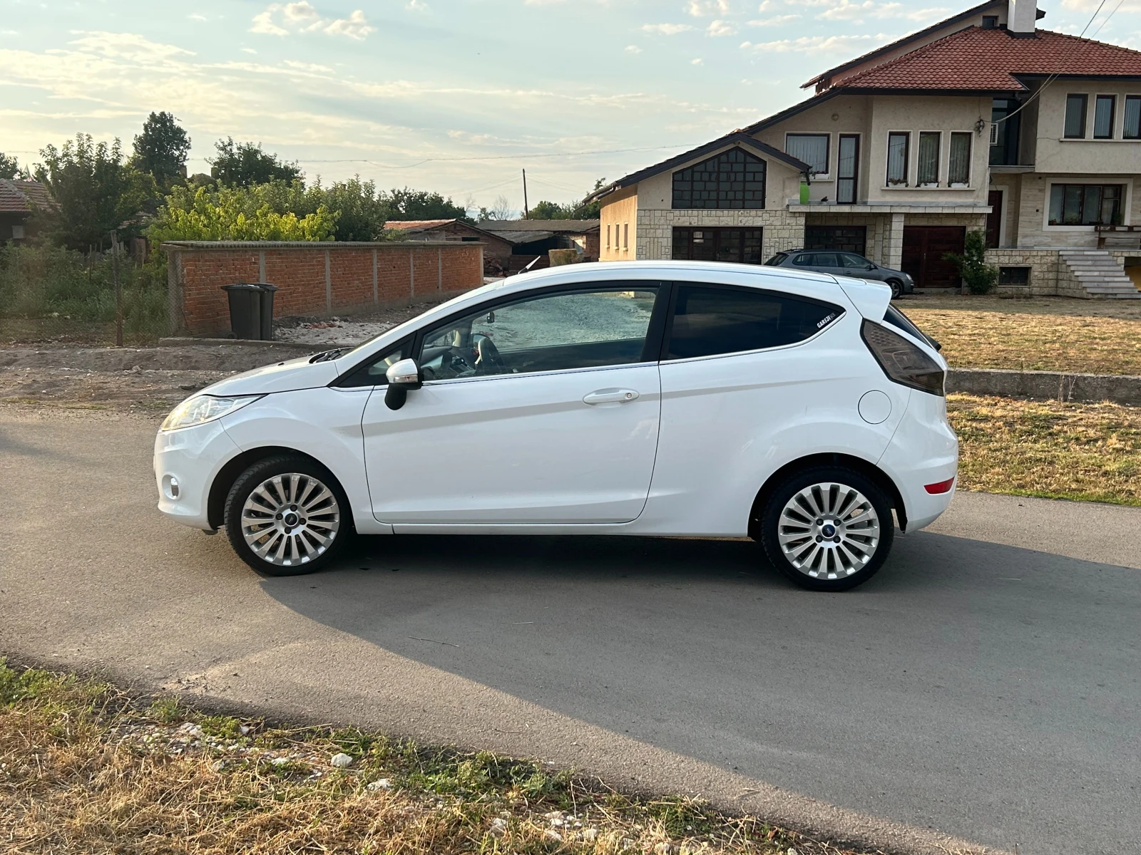 Ford Fiesta 1.25i* Климатроник*  - изображение 6