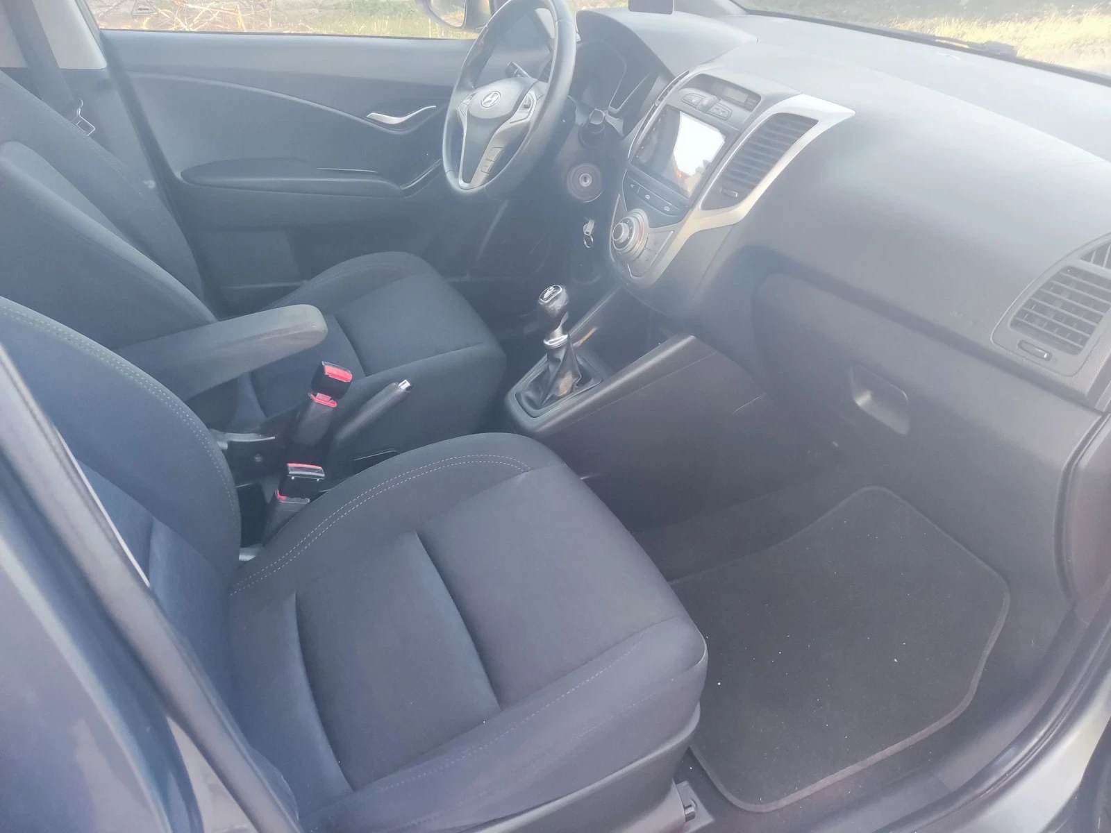 Hyundai Ix20 1.4i /ГАЗ - изображение 8