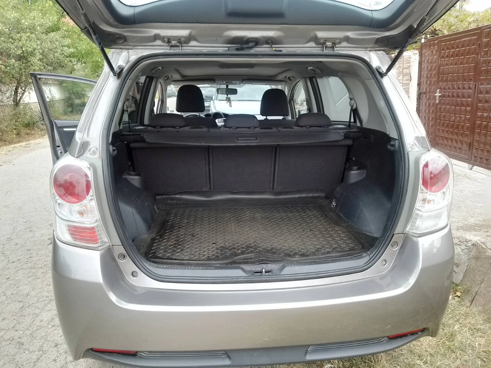 Toyota Verso  - изображение 8