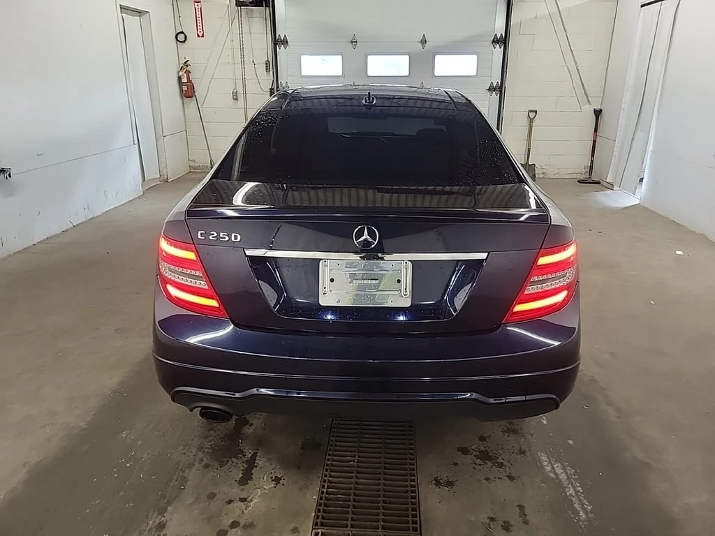 Mercedes-Benz C 250 * CARFAX * БЕЗ ПЪРВОНАЧАЛНА ВНОСКА - изображение 6