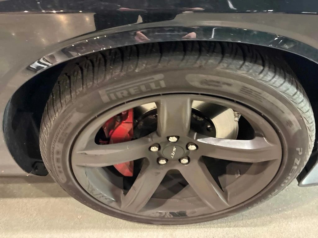 Dodge Challenger * SRT Hellcat * CARFAX * ���� �� �� | Mobile.bg � ����������� 6