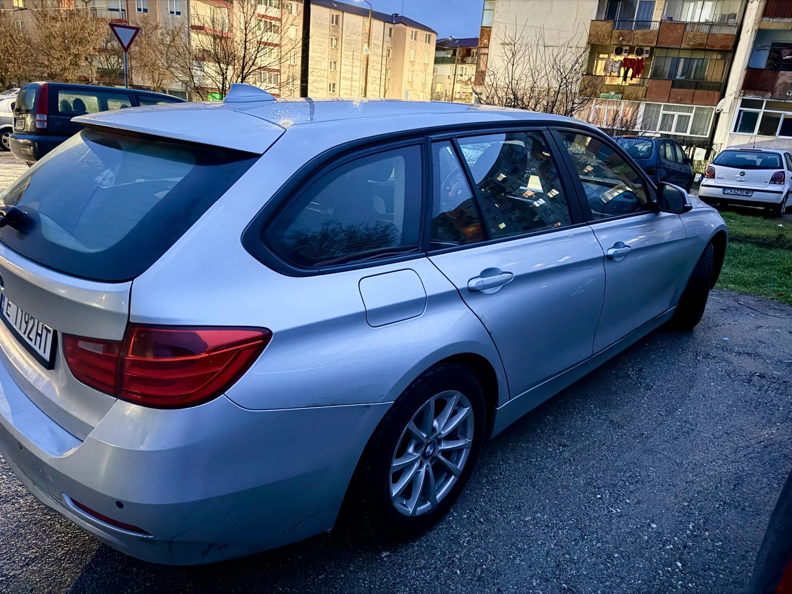 BMW 318  - изображение 7