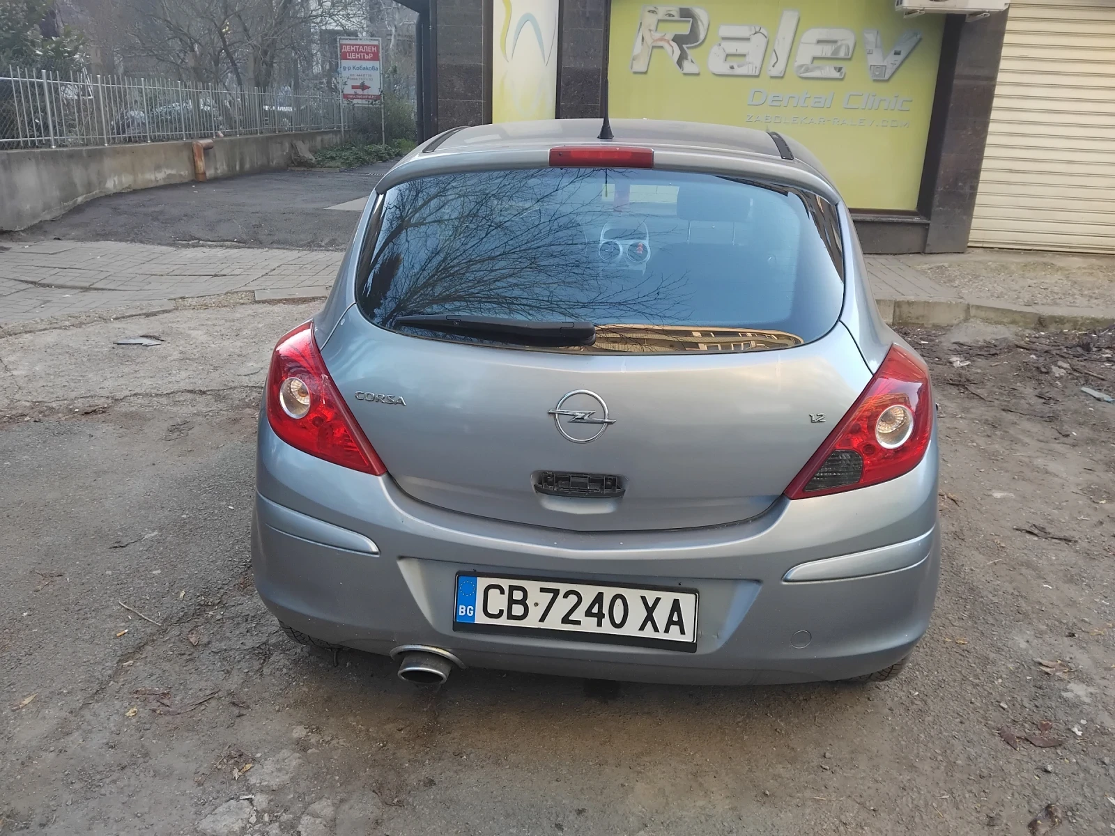 Opel Corsa 1.2 80к.с , снимка 5 - Автомобили и джипове - 53582495