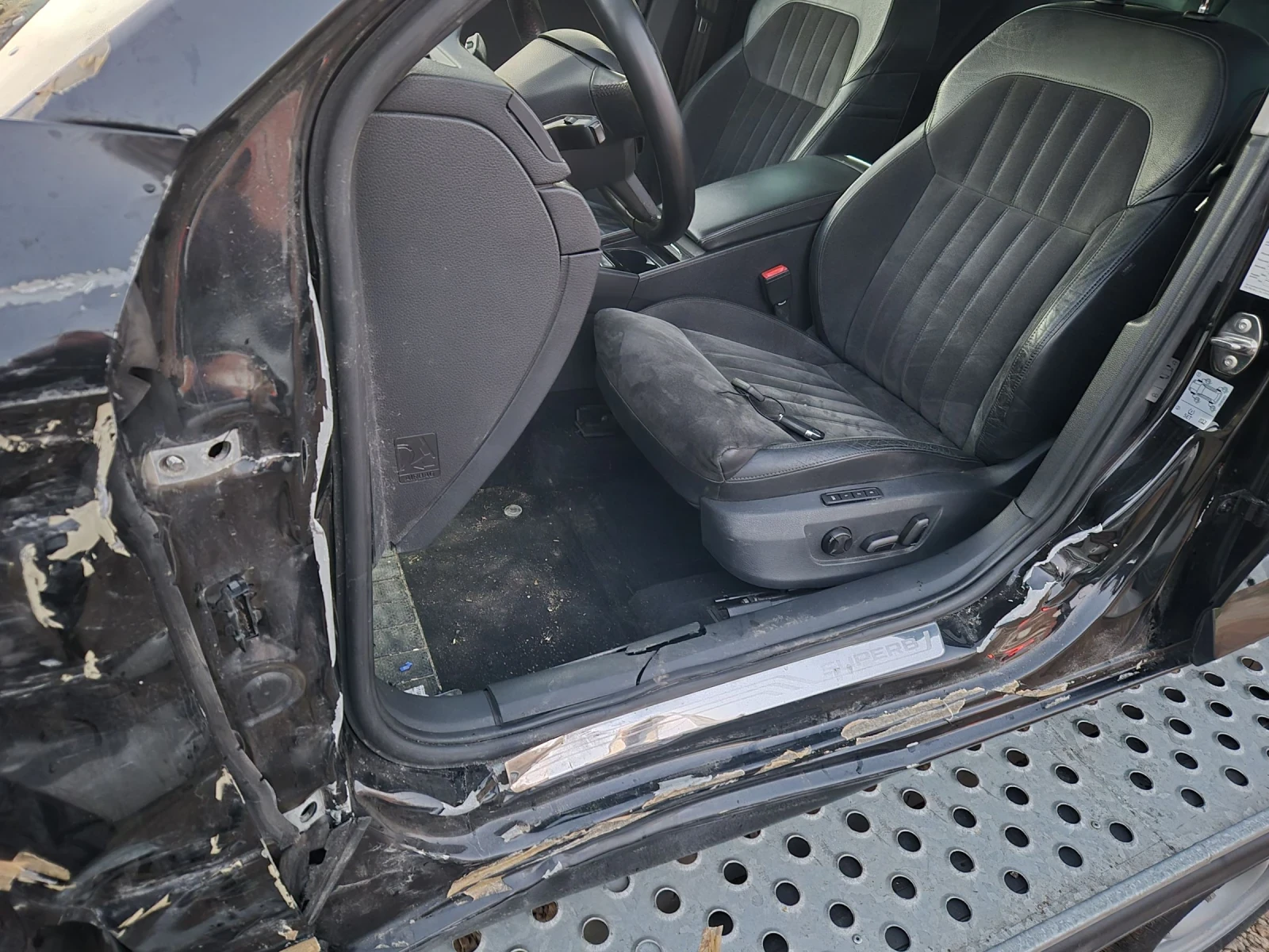 Skoda Superb 2.0* TDI*  - изображение 5