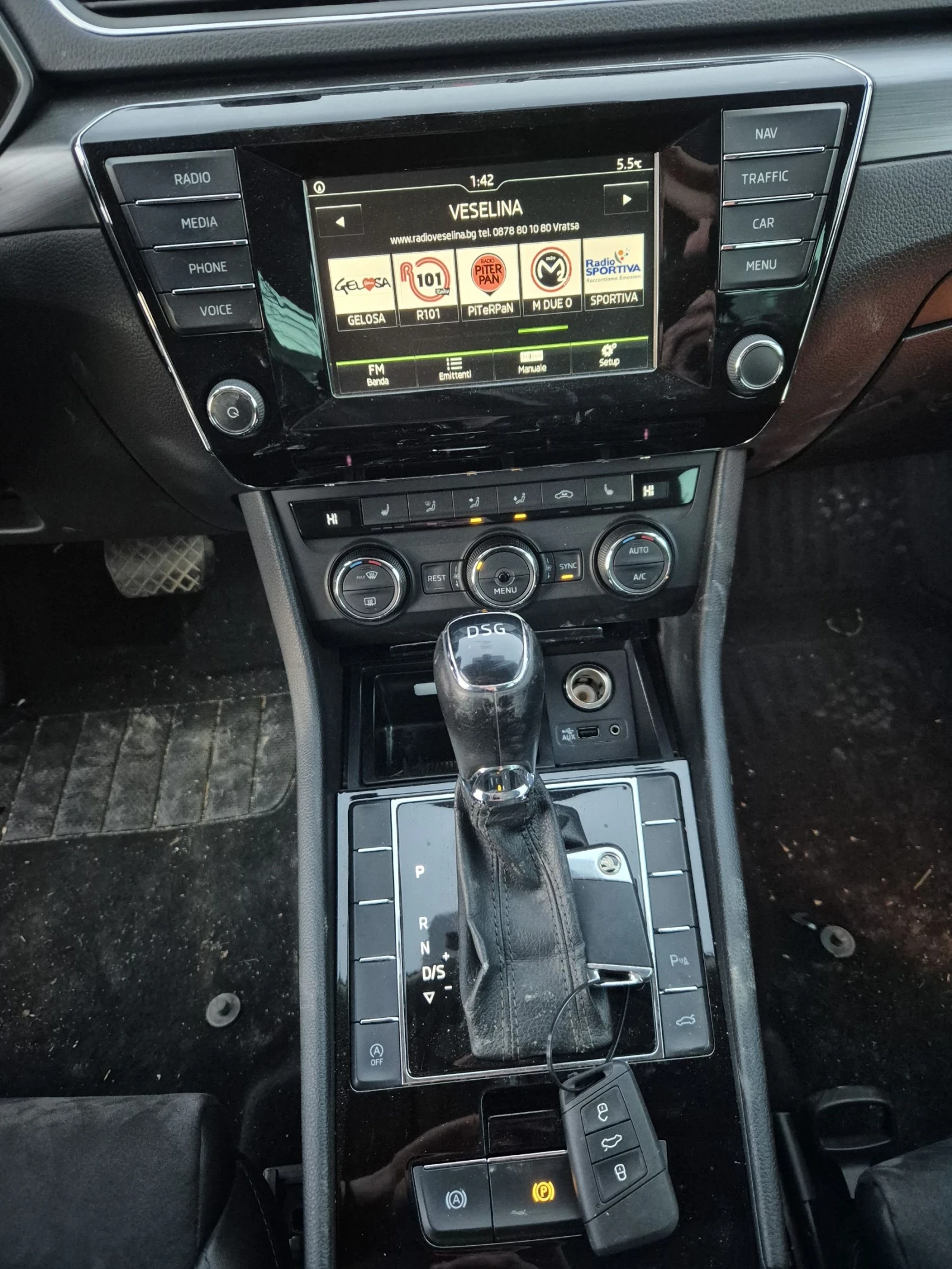 Skoda Superb 2.0* TDI*  - изображение 9