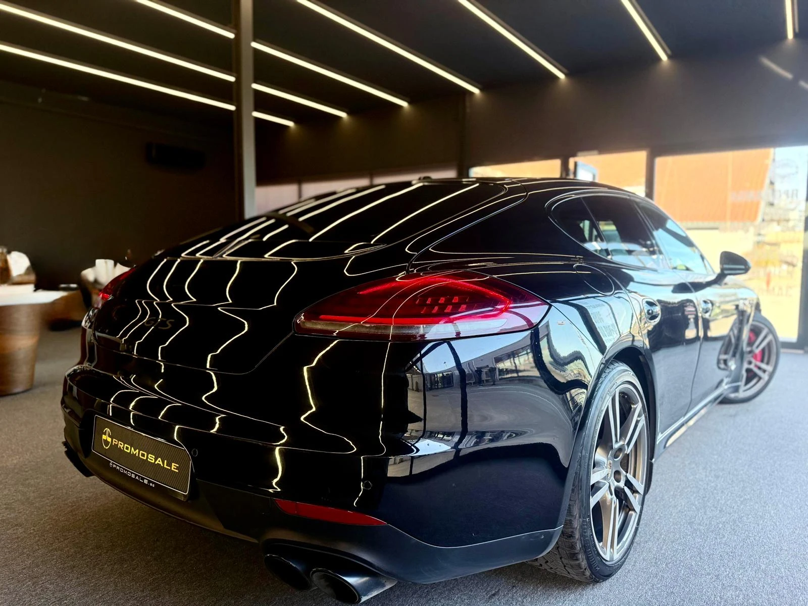 Porsche Panamera GTS* PDK* Burmester* 360* Лизинг, снимка 6 - Автомобили и джипове - 53823779