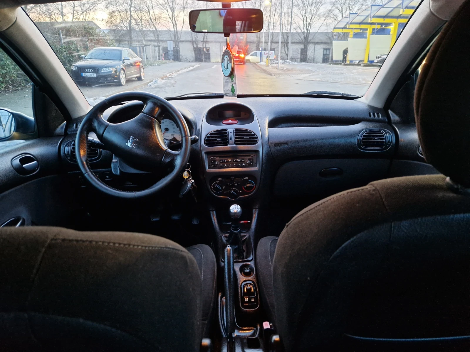 Peugeot 206 2.0 hdi, снимка 6 - Автомобили и джипове - 53924903