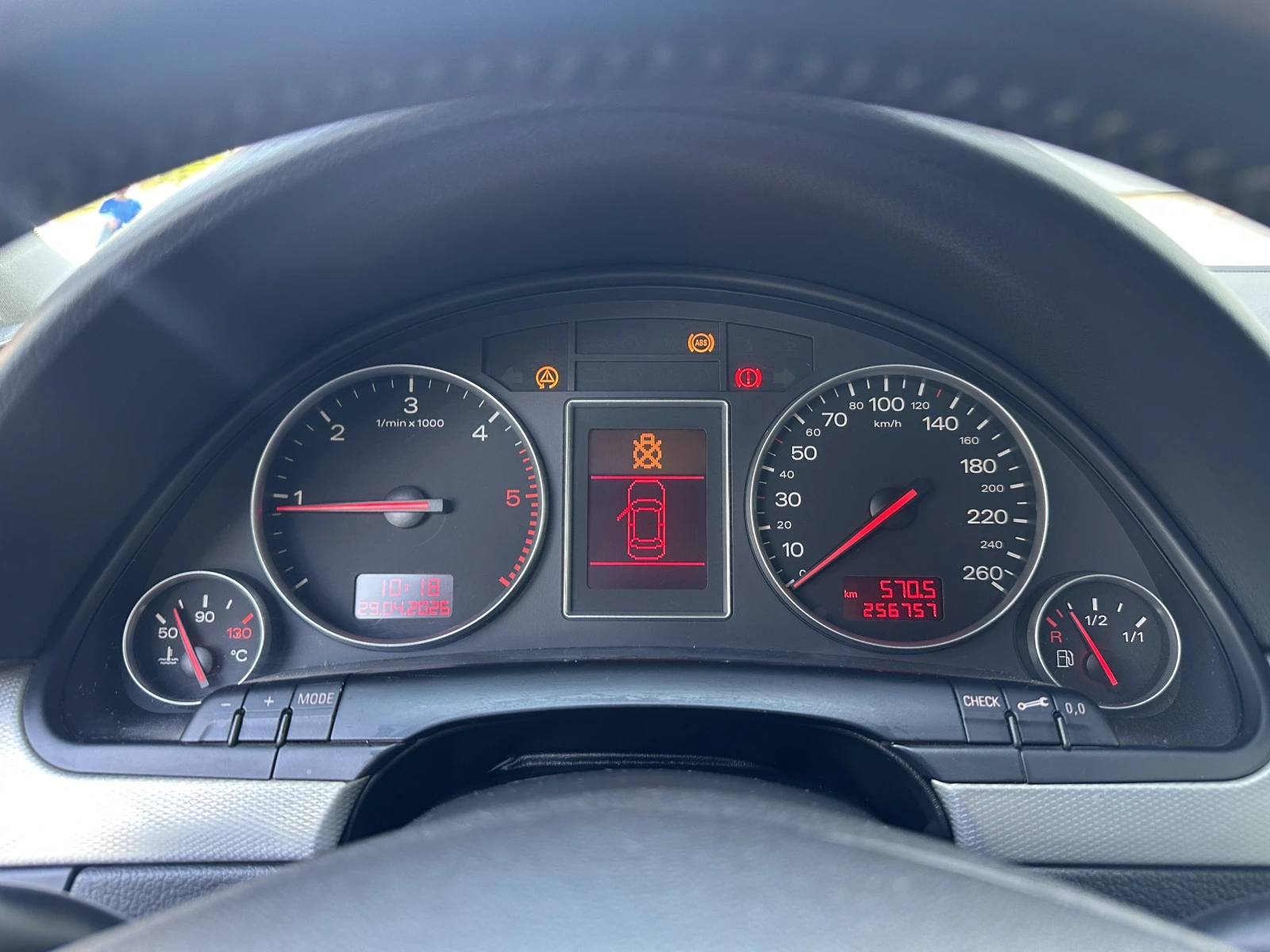 Audi A4, снимка 14 - Автомобили и джипове - 54367057