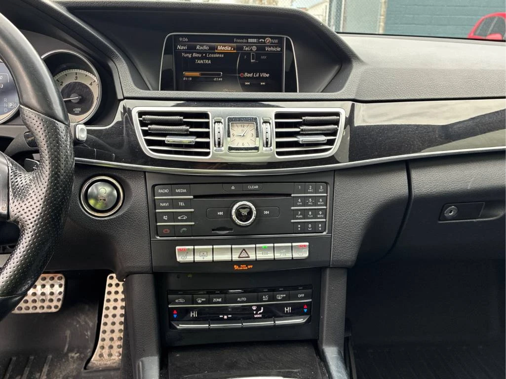 Mercedes-Benz E 250 * BLUETEC * PANO * 360 * ПОДГРЕВИ * NAVI, снимка 10 - Автомобили и джипове - 54569649