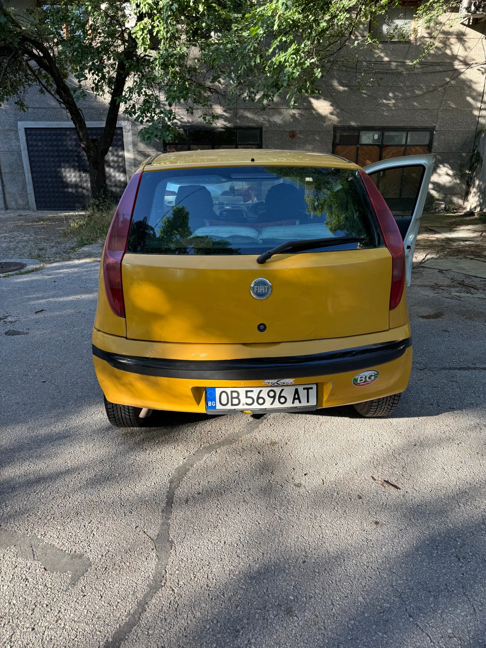 Fiat Punto 1.3, снимка 2 - Автомобили и джипове - 54918680