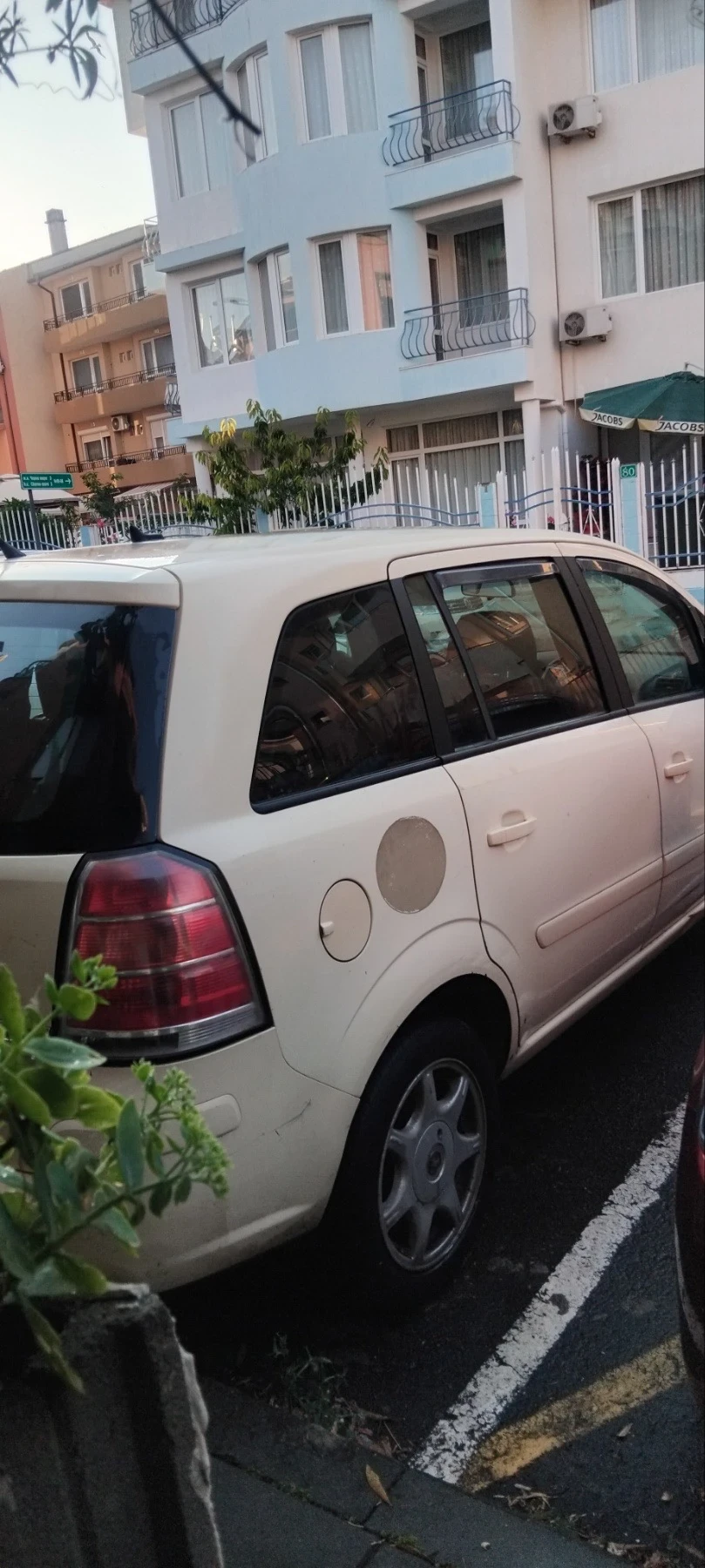 Opel Zafira, снимка 10 - Автомобили и джипове - 55144764