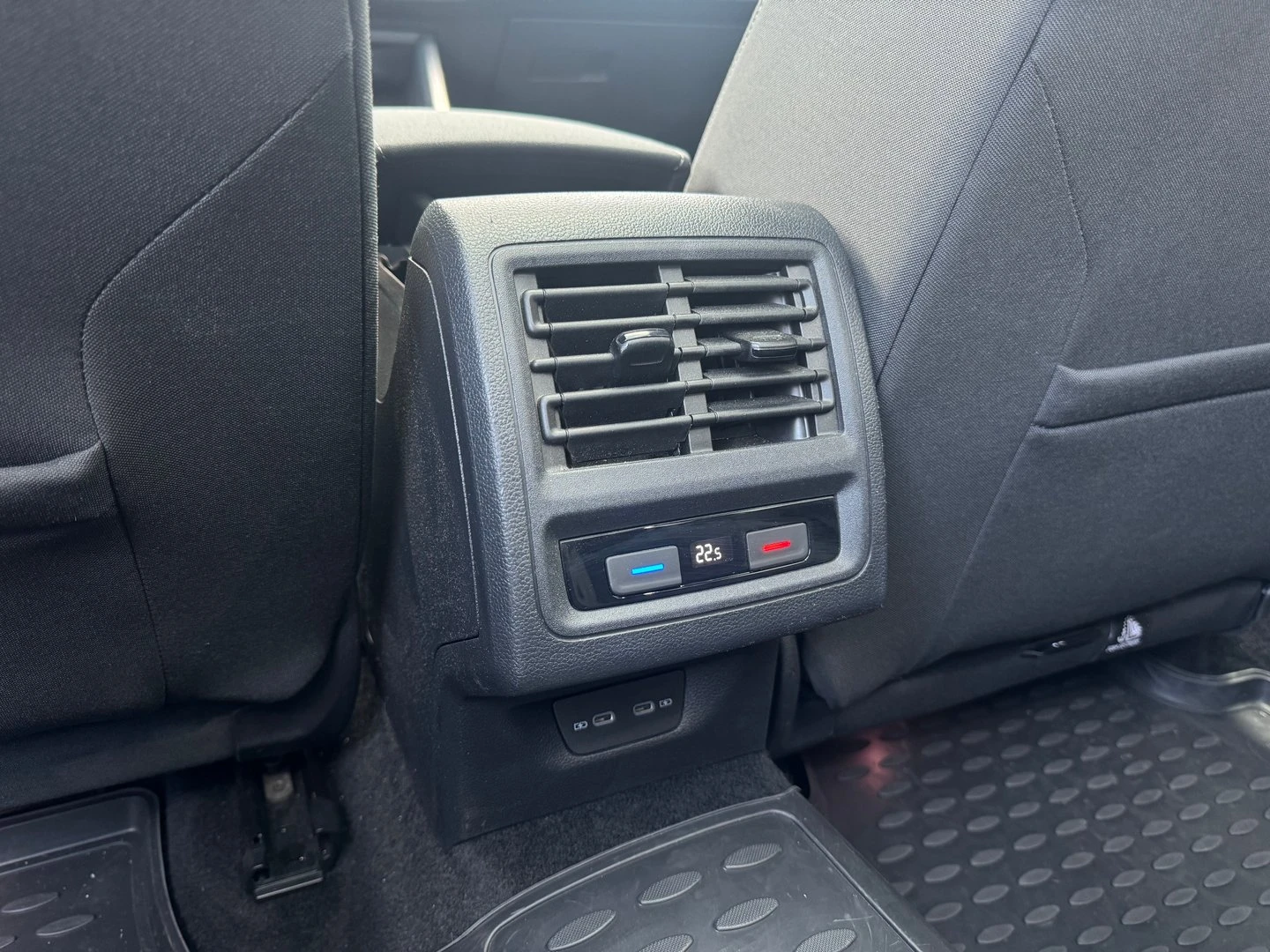 VW Golf Variant, снимка 17 - Автомобили и джипове - 55650437
