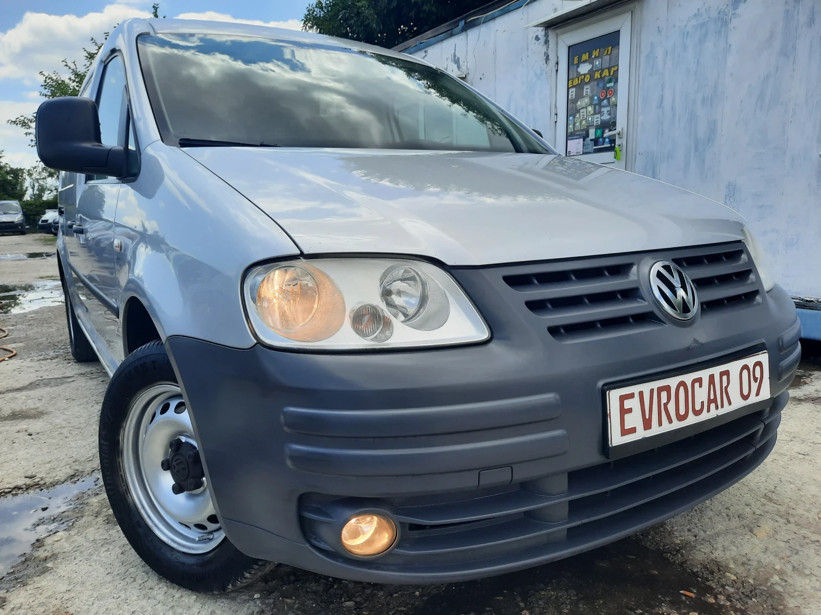 VW Caddy 1.9TDI 105hp AВТОМАТ, снимка 2 - Автомобили и джипове - 55405607