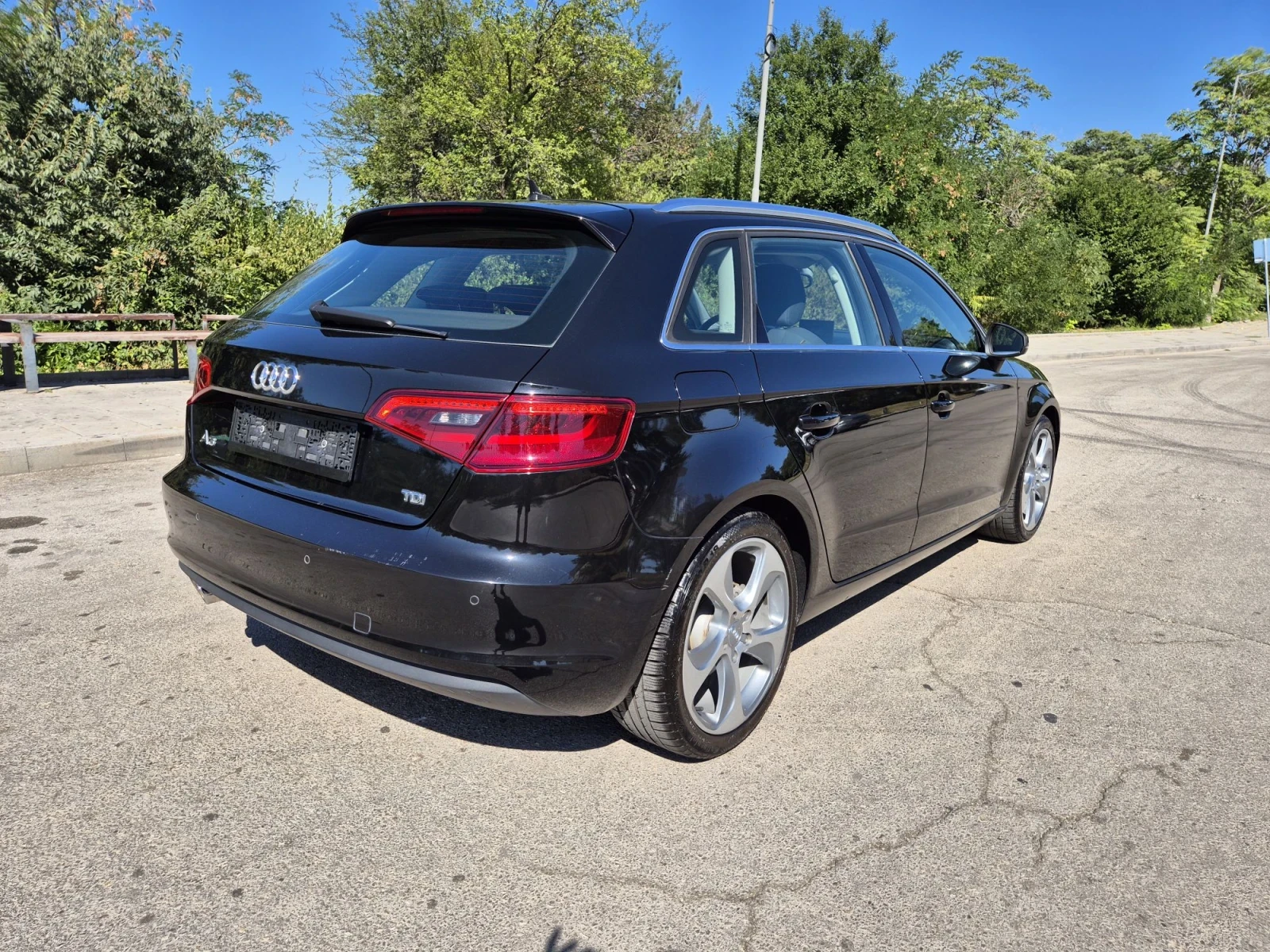 Audi A3 2.0TDI Ambition DSG LED Navi 118000км, снимка 3 - Автомобили и джипове - 55691912