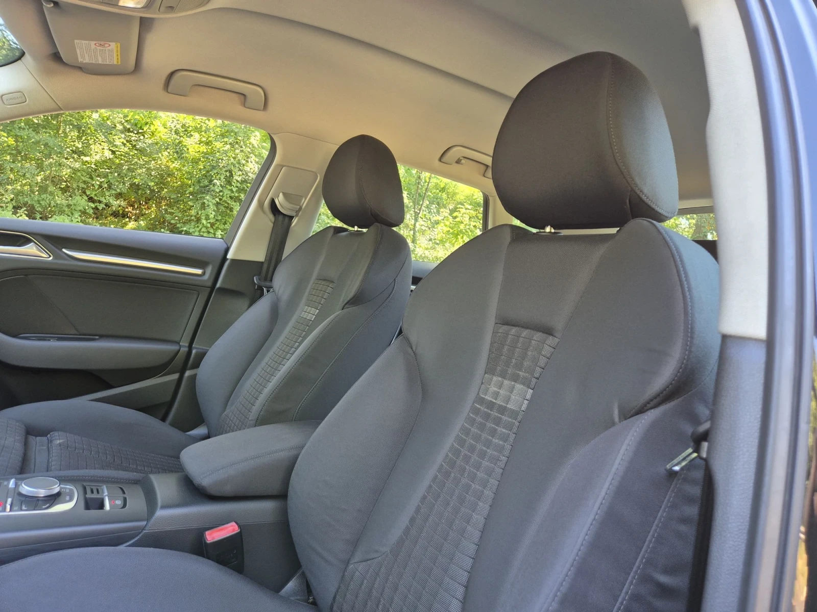 Audi A3 2.0TDI Ambition DSG LED Navi 118000км, снимка 13 - Автомобили и джипове - 55691912