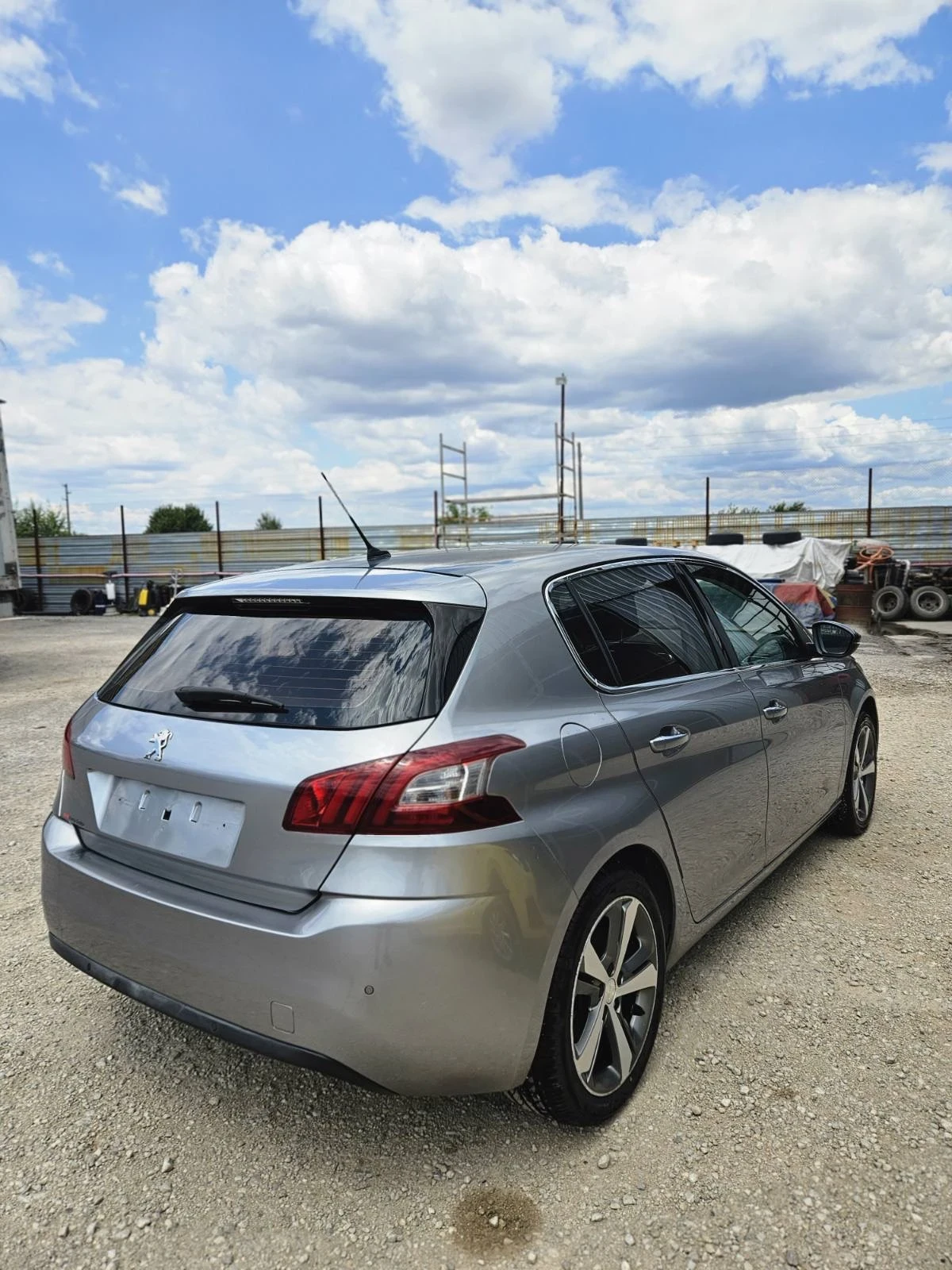 Peugeot 308 2.0HDi/GT-line, снимка 4 - Автомобили и джипове - 55692004