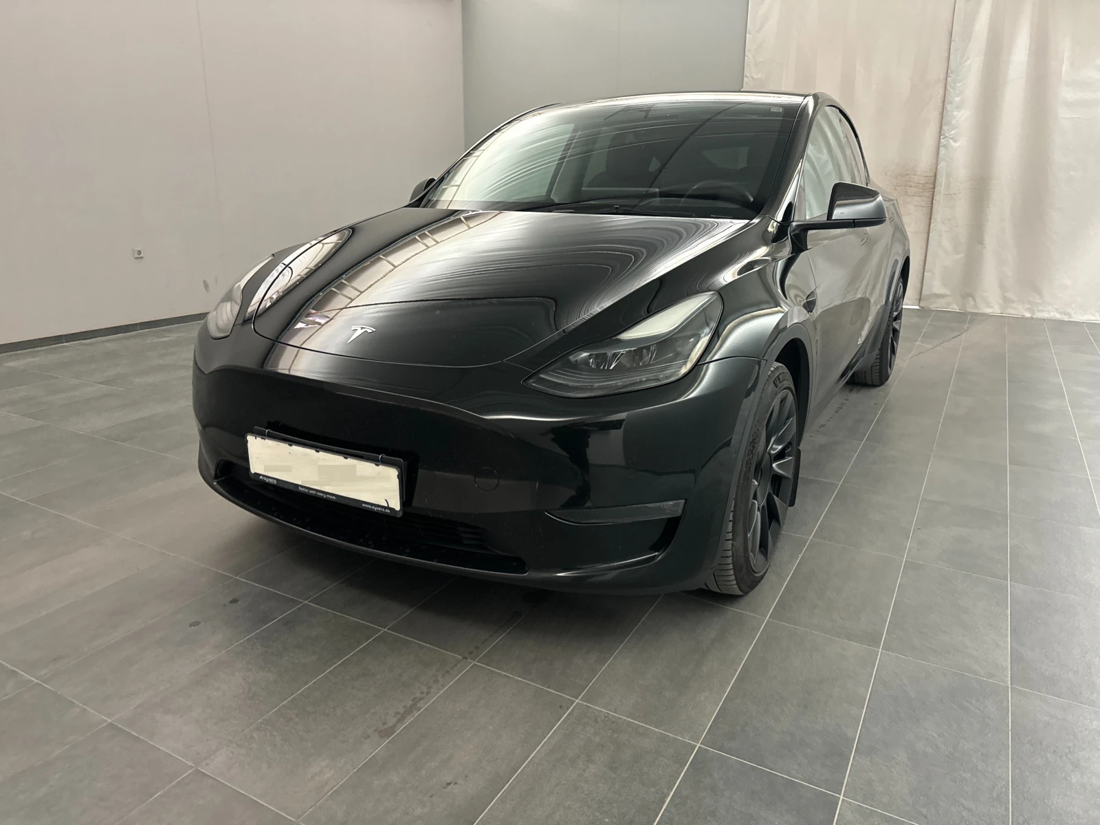 Tesla Model Y Европейска Dual Motor Long Range, снимка 7 - Автомобили и джипове - 56121175