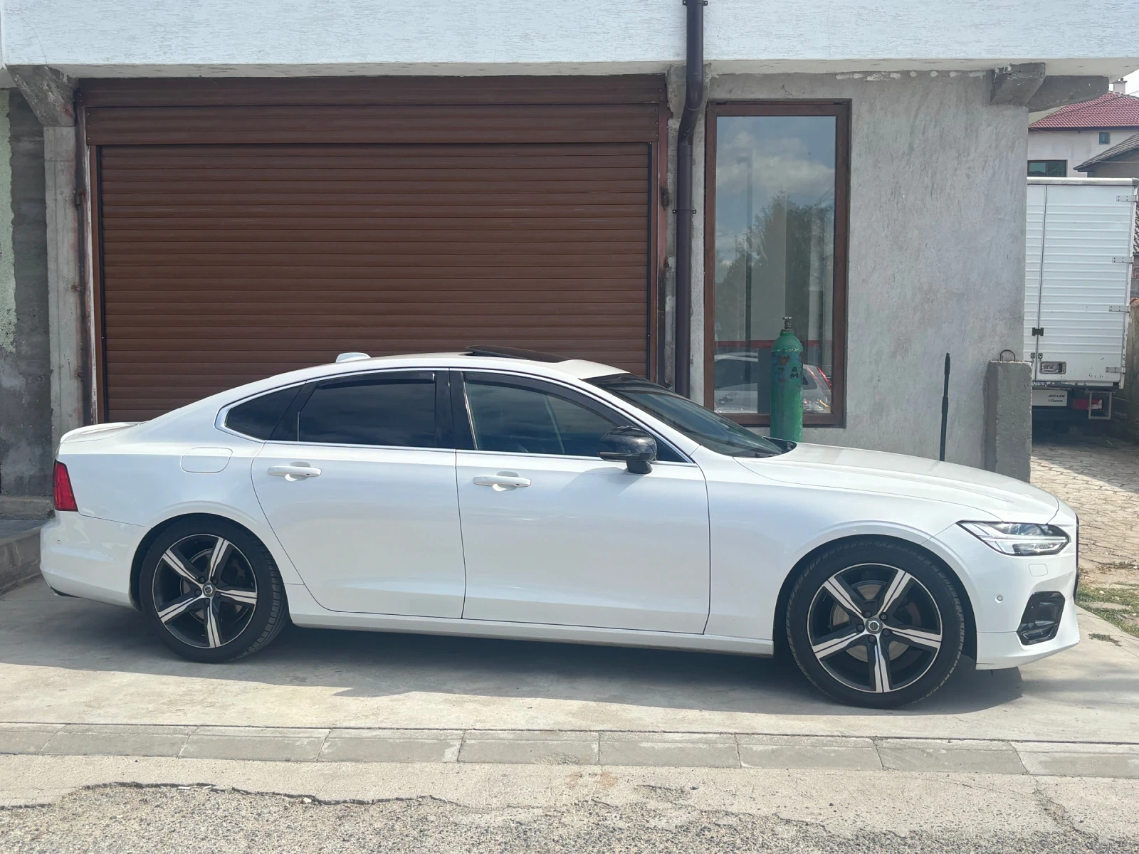 Volvo S90 R Design T5, снимка 4 - Автомобили и джипове - 56245694