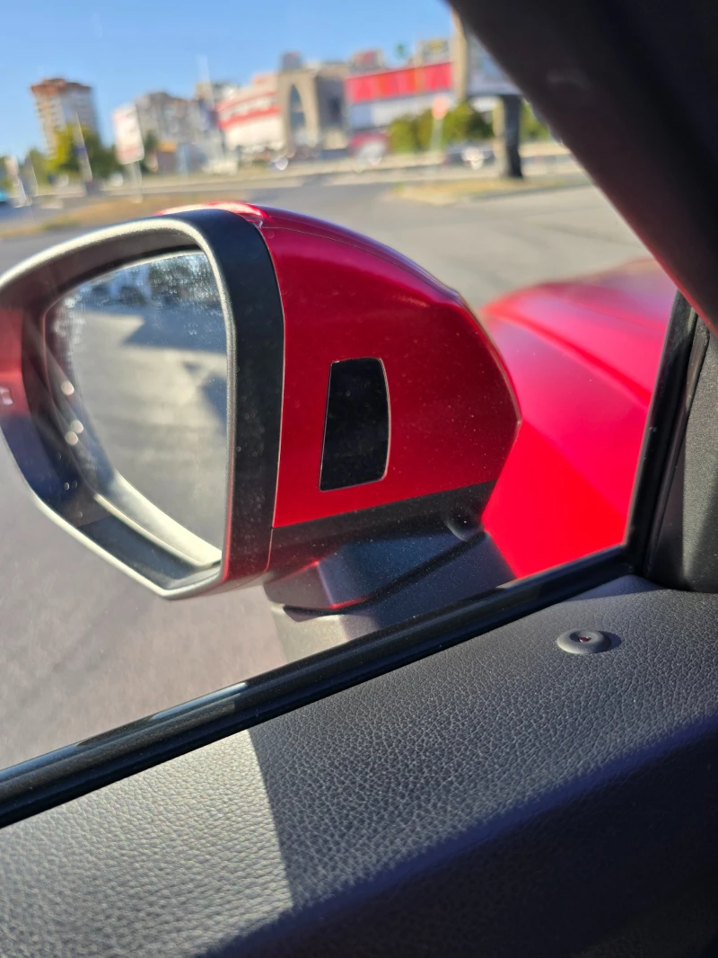 Audi Q3  S-line* 40TFSI* Quattro* Подгрев* Камерa* , снимка 12 - Автомобили и джипове - 52460700