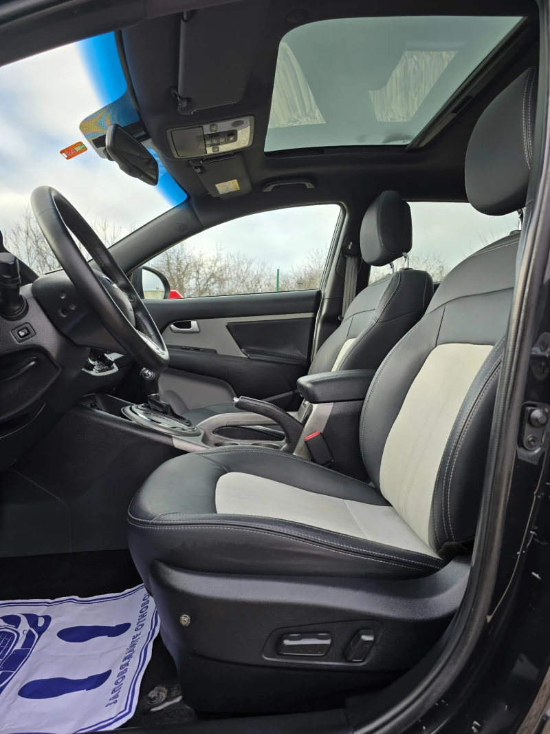 Kia Sportage 2.0/4X4/АВТОАМАТ/ПАНОР./КОЖА/FULL/Швейц., снимка 9 - Автомобили и джипове - 52756494