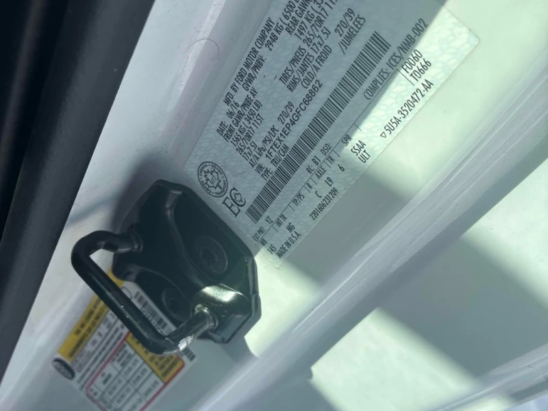 Ford F150 * 4WD SuperCab 145" * CARFAX * БЕЗ ПЪРВОНАЧАЛН, снимка 10 - Автомобили и джипове - 52983679