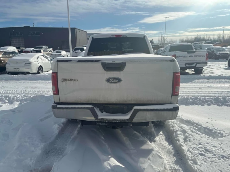 Ford F150 * 4WD SuperCab 145" * CARFAX * БЕЗ ПЪРВОНАЧАЛН, снимка 4 - Автомобили и джипове - 52983679