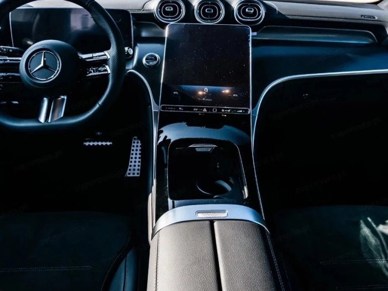 Mercedes-Benz GLC 200 4Matic AMG Line, снимка 6 - Автомобили и джипове - 53176607