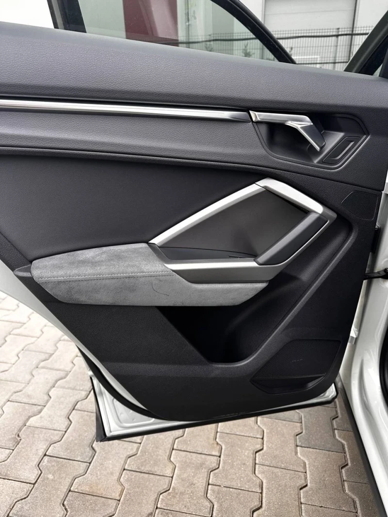 Audi Q3 Sportback 40TDI Quattrro, снимка 14 - Автомобили и джипове - 53275316