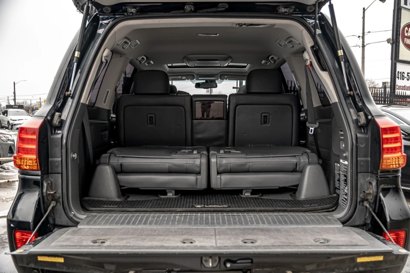 Lexus LX 570 570 AWD С РЕГИСТРАЦИЯ & АВТОКРЕДИТ, снимка 17 - Автомобили и джипове - 53397589