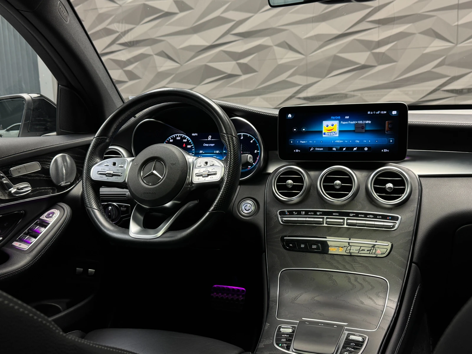 Mercedes-Benz GLC 400 d 4Matic AMG Line* Burmester* 360 | Mobile.bg   11