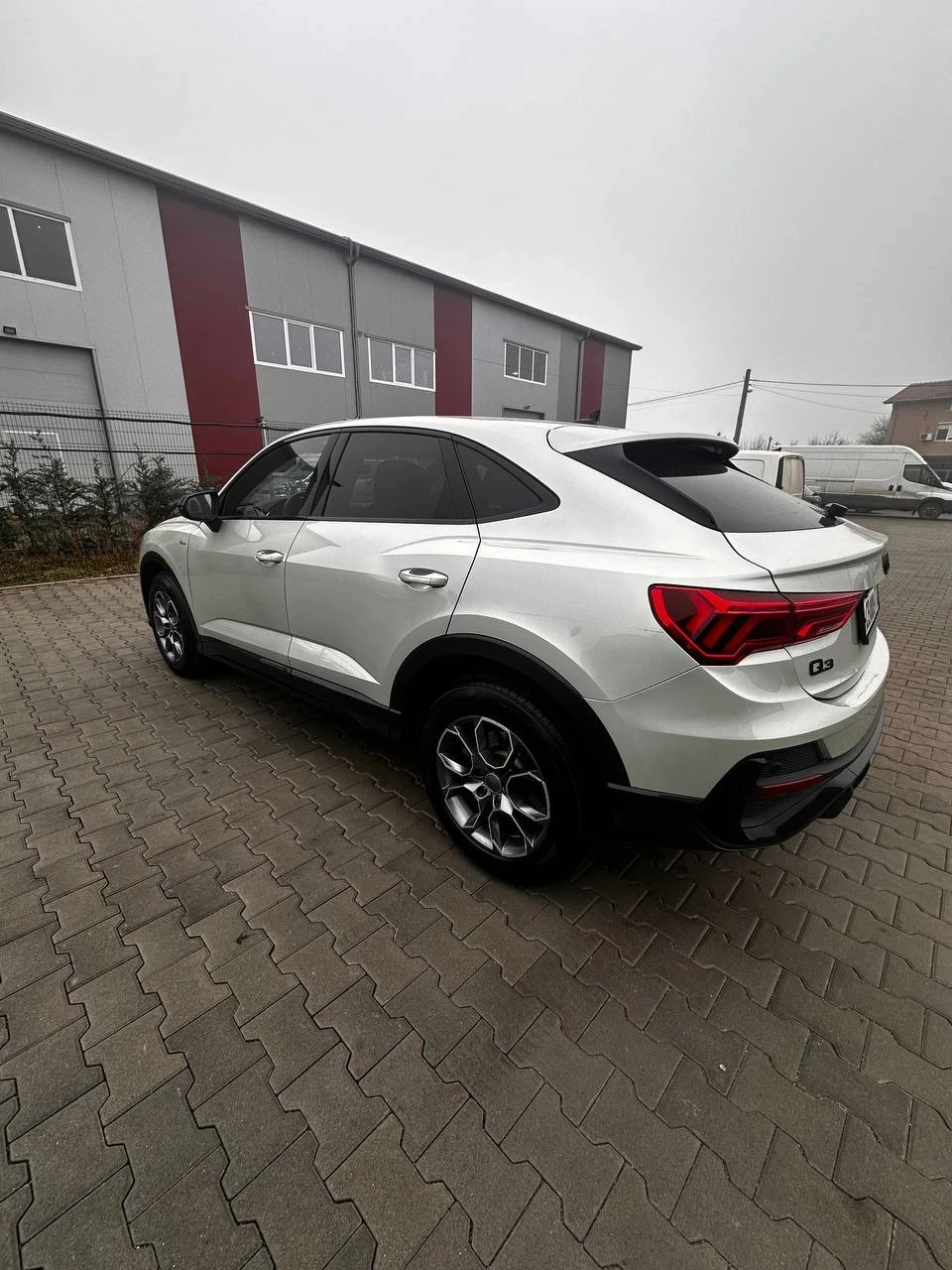 Audi Q3 Sportback 40TDI Quattrro - изображение 10