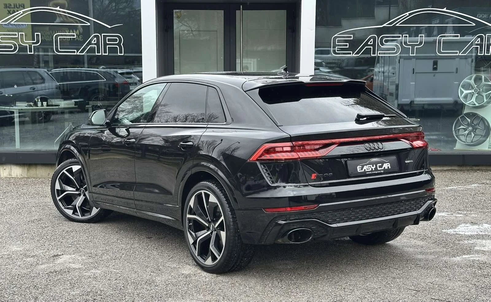 Audi RSQ8 CARBON/ HUD/ PANO/CARBON/B&O/MATRIX/360  - изображение 4