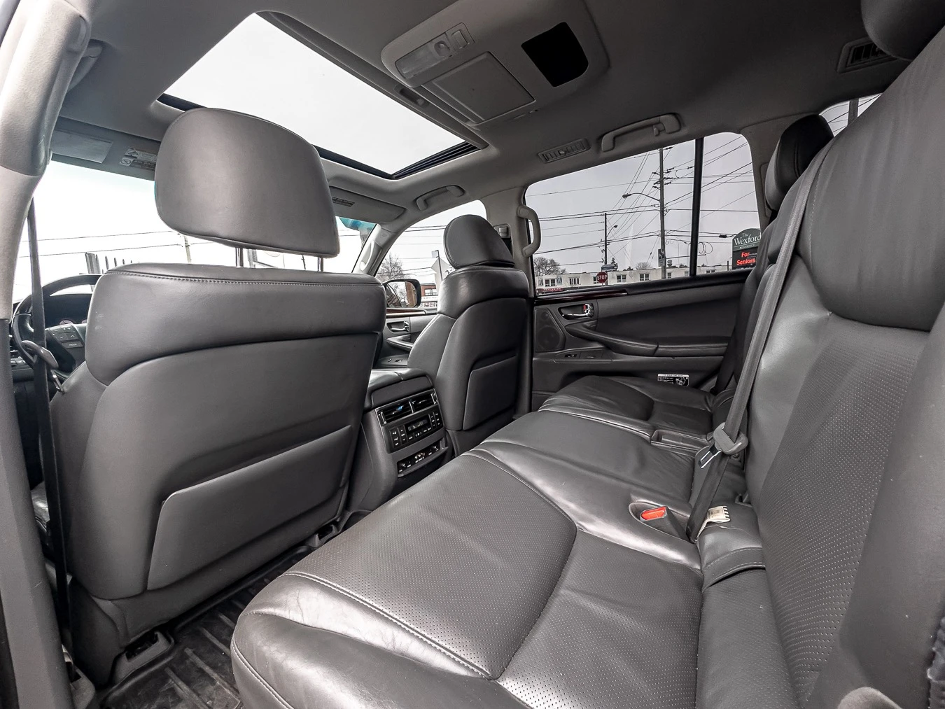 Lexus LX 570 570 AWD С РЕГИСТРАЦИЯ & АВТОКРЕДИТ - изображение 7