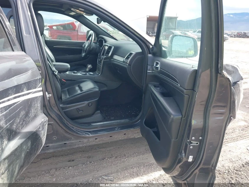 Jeep Grand cherokee 3.6l Limited 4x4, снимка 5 - Автомобили и джипове - 54389503