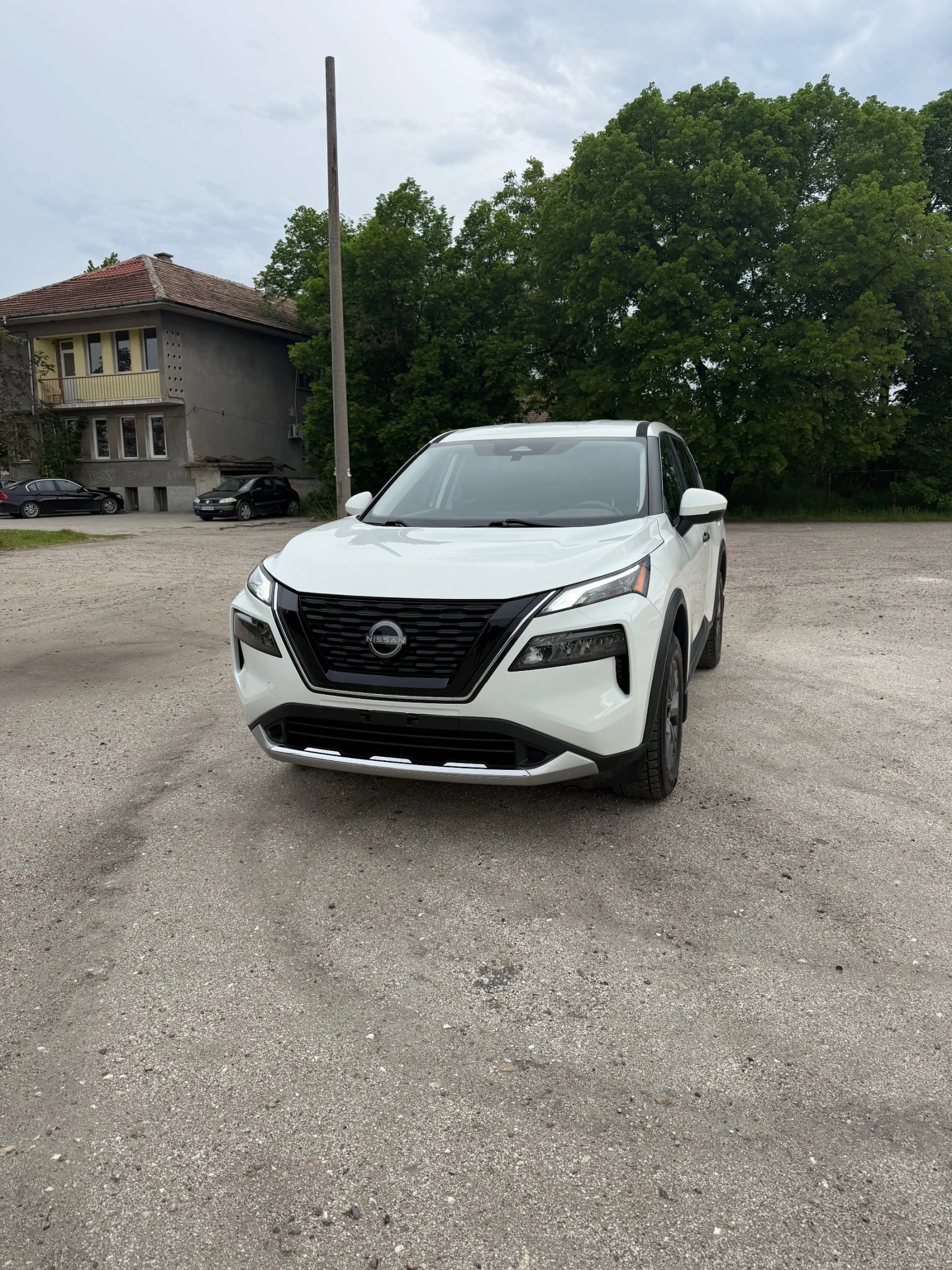 Nissan Rogue 2.5 , снимка 2 - Автомобили и джипове - 54455325