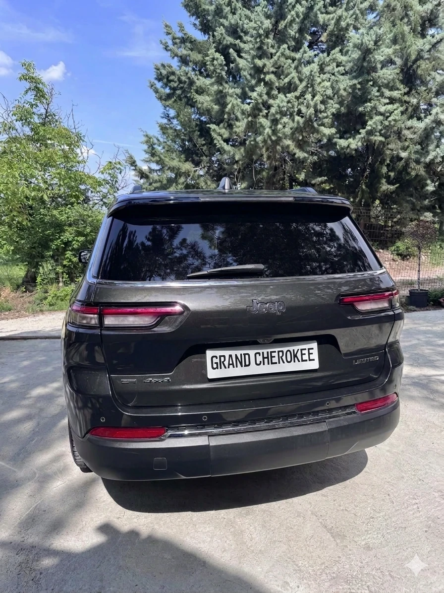 Jeep Grand cherokee ДОКАЗАНО ДОБЪР АВТОМОБИЛ, снимка 3 - Автомобили и джипове - 54526658
