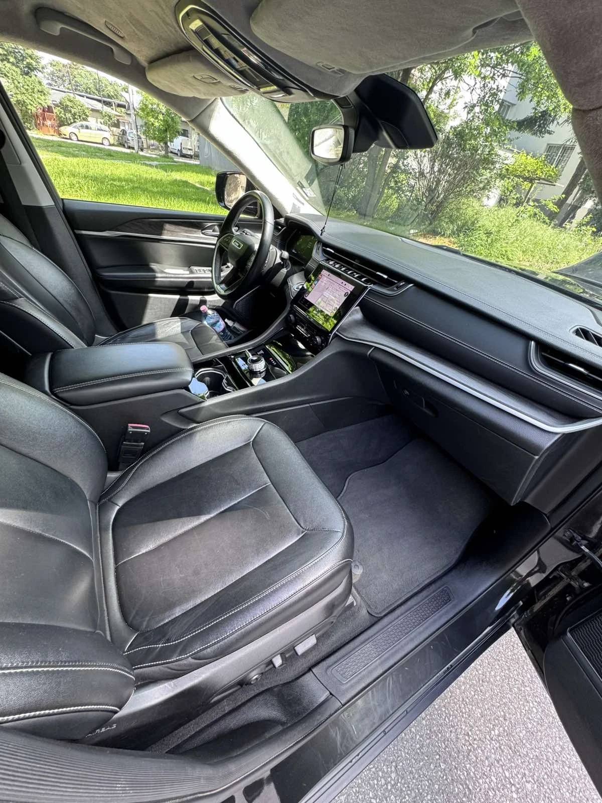 Jeep Grand cherokee ДОКАЗАНО ДОБЪР АВТОМОБИЛ, снимка 7 - Автомобили и джипове - 54526658