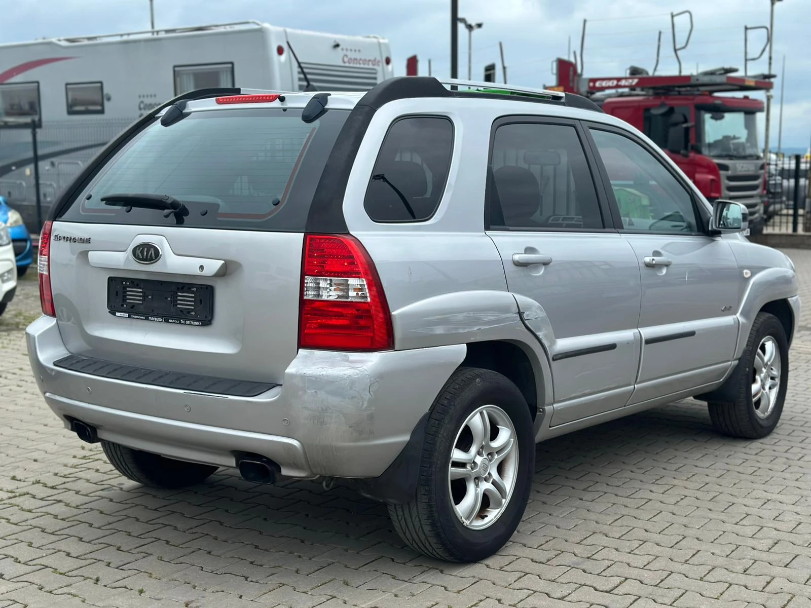 Kia Sportage / 85000 KM / 4X4 / , снимка 5 - Автомобили и джипове - 54643131