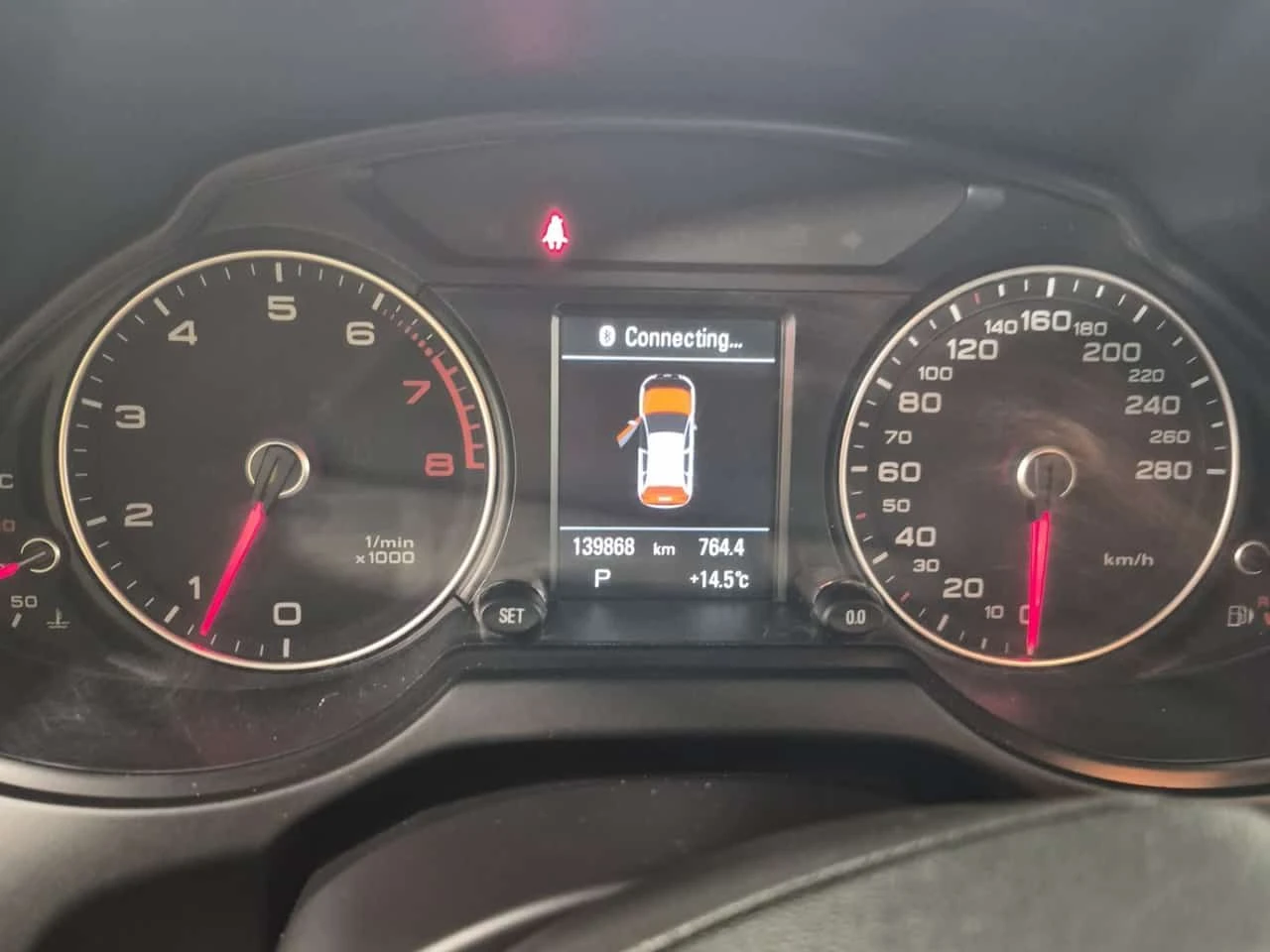 Audi Q5 * 2.0T TECHNIK * CARFAX * ЦЕНА ДО БГ, снимка 9 - Автомобили и джипове - 54672205