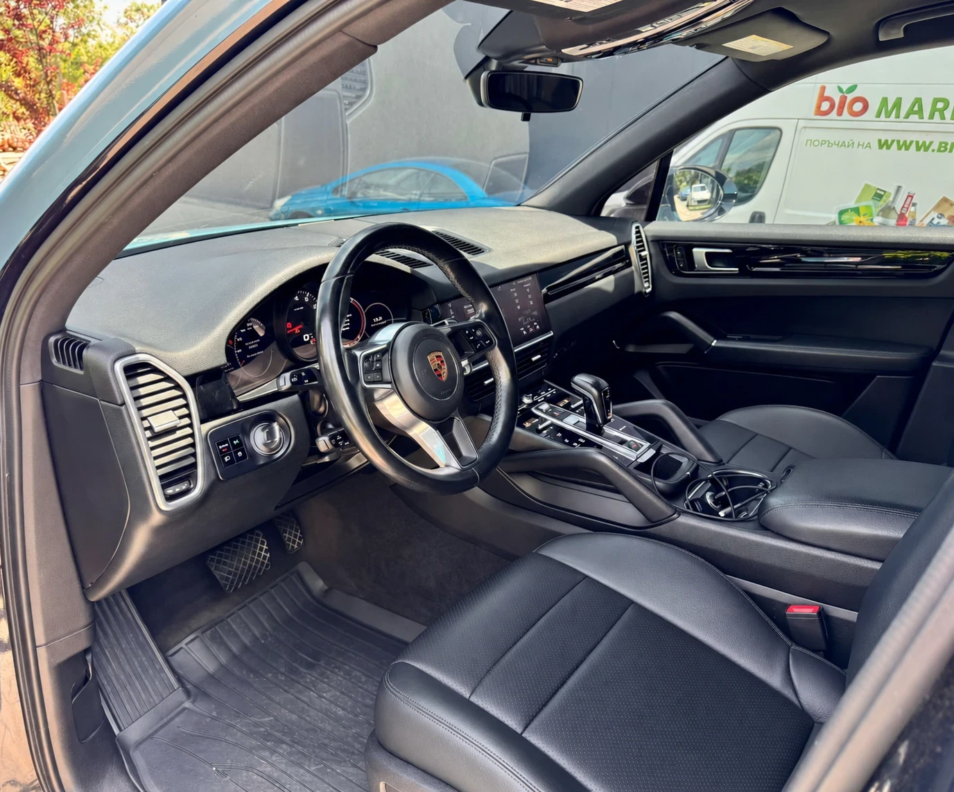 Porsche Cayenne 3.0 V6 Turbo / 340 к.с. / AWD / Tiptronic / Euro 6, снимка 11 - Автомобили и джипове - 54838165