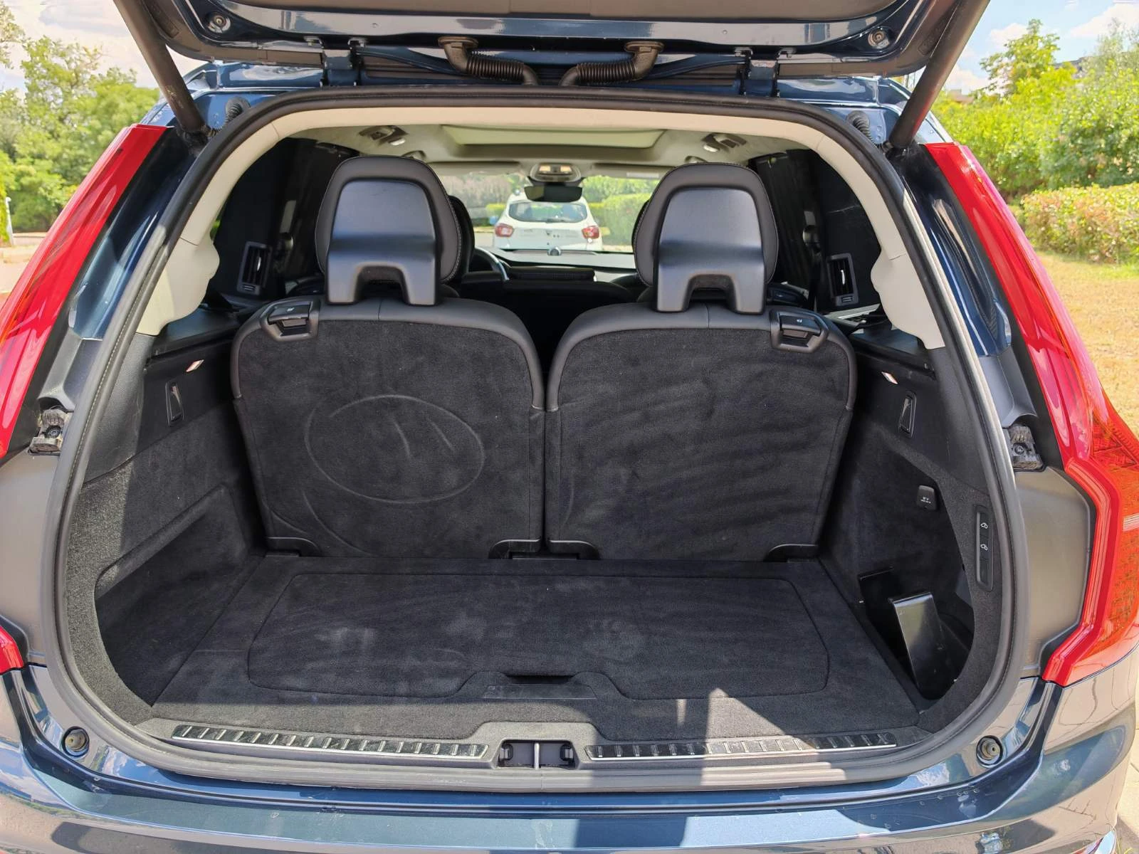 Volvo Xc90 7900Евро за получаване, 2.0TwEn T8 PlugInHybrid 7м, снимка 12 - Автомобили и джипове - 54958565