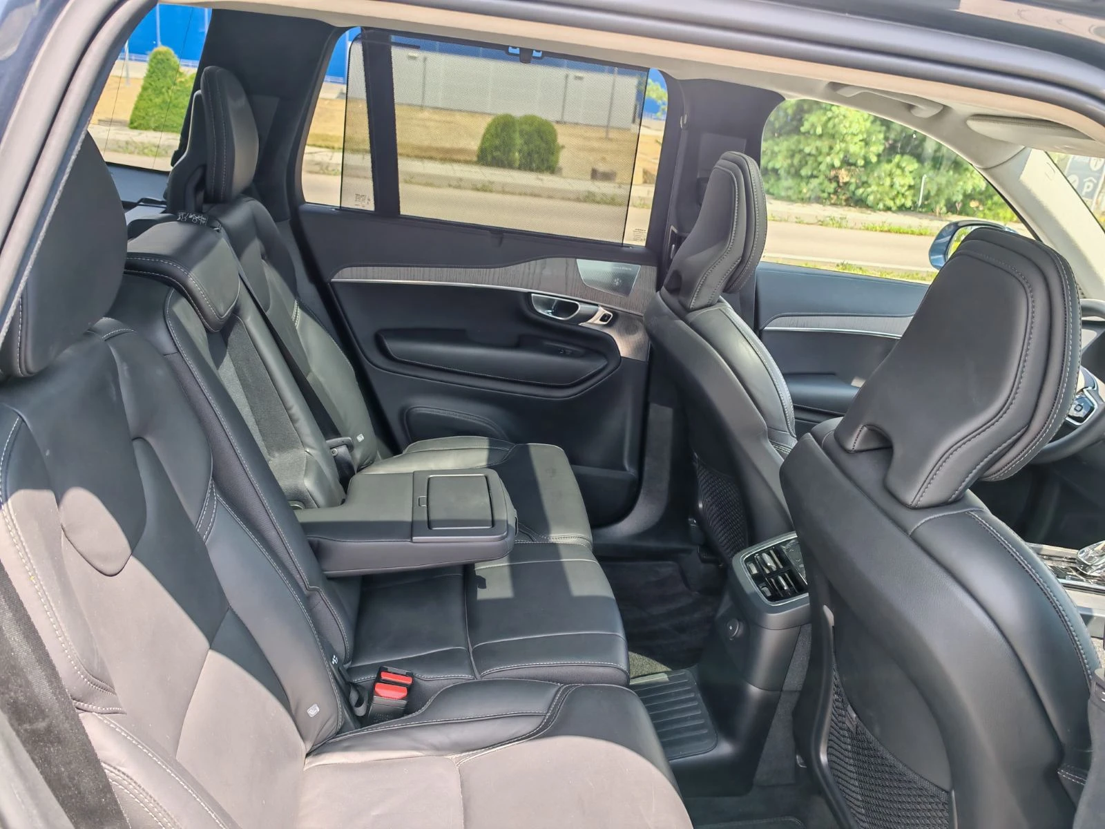 Volvo Xc90 7900Евро за получаване, 2.0TwEn T8 PlugInHybrid 7м, снимка 15 - Автомобили и джипове - 54958565