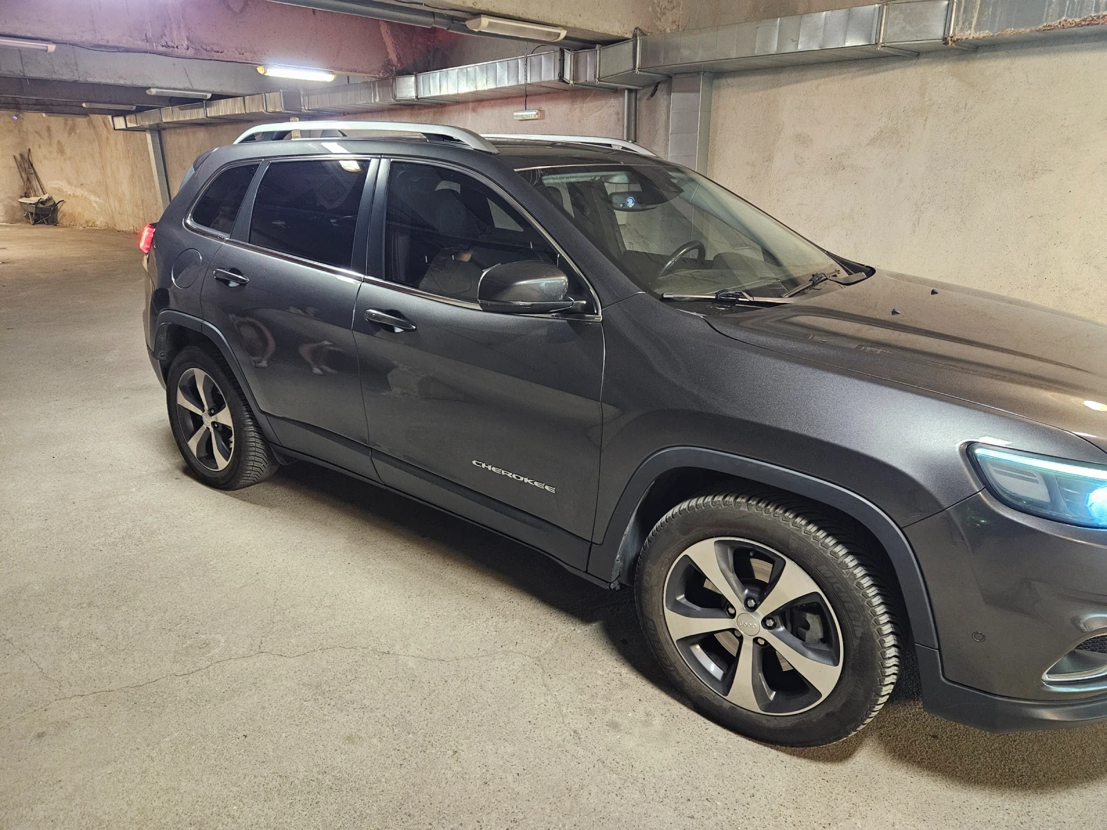 Jeep Cherokee Limited  | Mobile.bg � ����������� 6