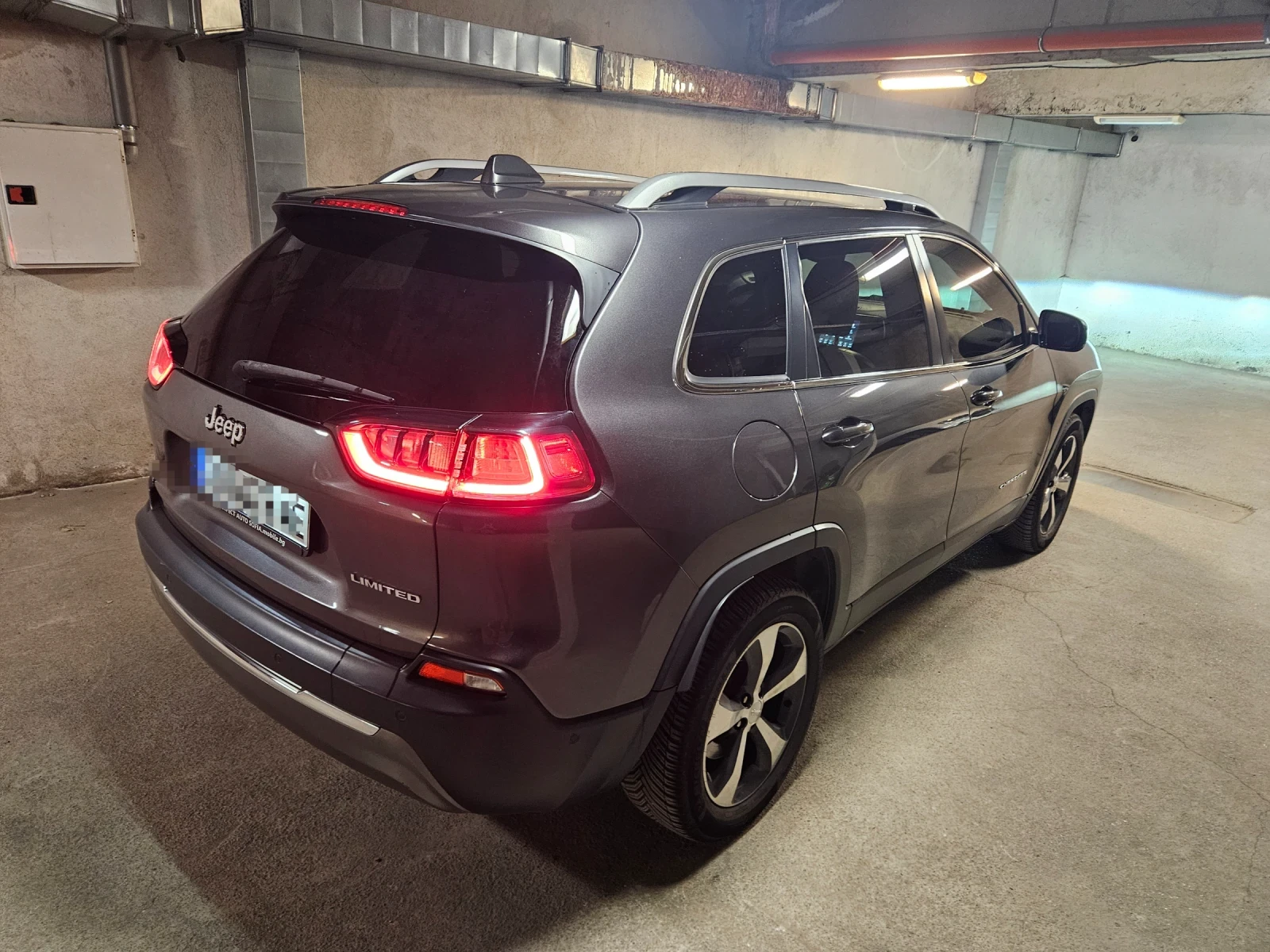 Jeep Cherokee Limited  | Mobile.bg � ����������� 3