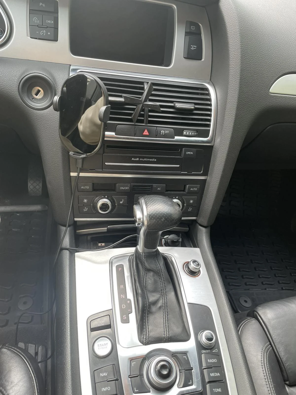 Audi Q7 4.2 TDI Facelift, снимка 6 - Автомобили и джипове - 56210202