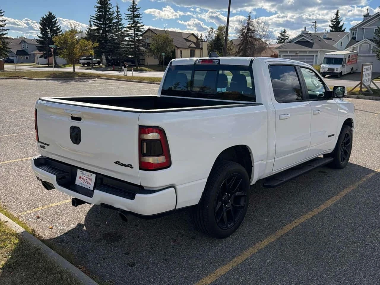 Dodge RAM 1500 * Sport * АВТОКРЕДИТ * ГЛАВНО ПРЕДСТАВИТЕЛСТВО, снимка 5 - Автомобили и джипове - 56309172