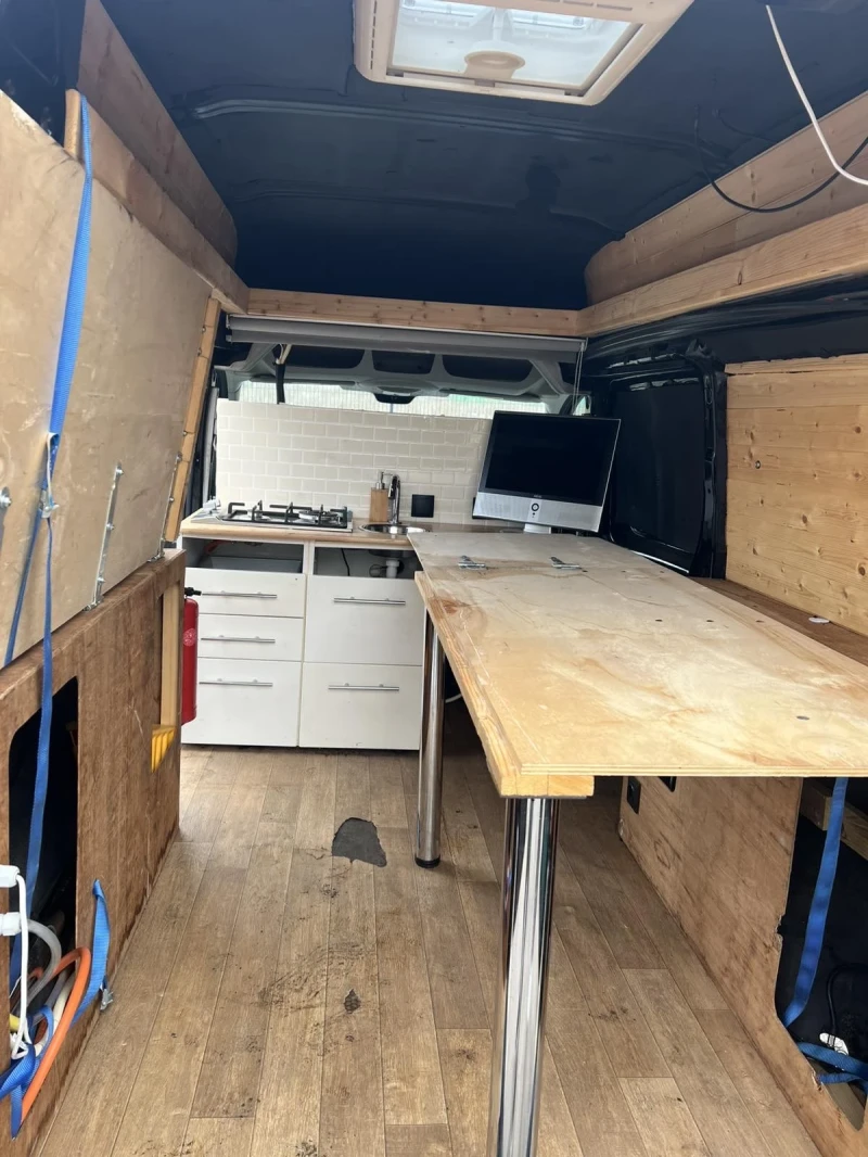 Кемпер Peugeot Expert L2-H2 Проект Кемпер, снимка 15 - Каравани и кемпери - 53332487