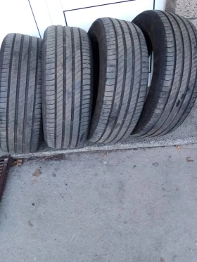 Гуми Летни 225/55R18